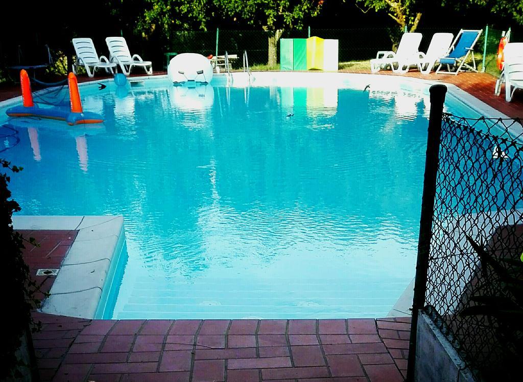 Agriturismo La Praduscella フィヴィッツァーノ エクステリア 写真