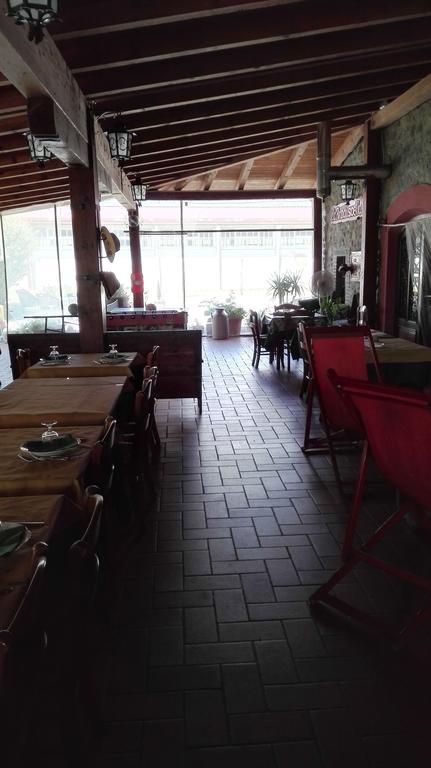 Agriturismo La Praduscella フィヴィッツァーノ エクステリア 写真